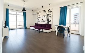 Dd Apartments